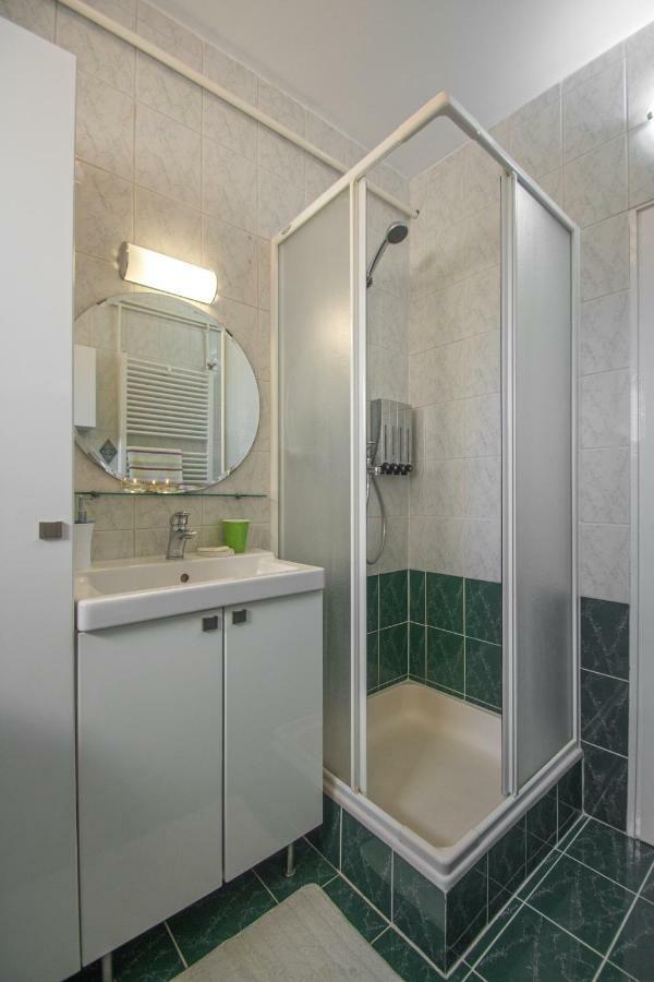 Apartment Paradise View Рийека Екстериор снимка